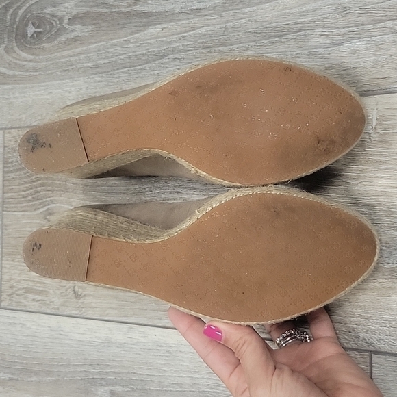 Antonio Melani Camden Espadrille in Tan Size 9 1/2 - Picture 9 of 9